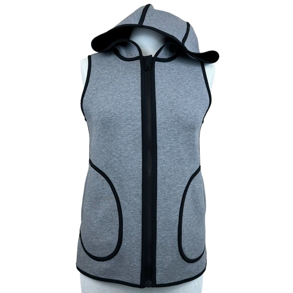 Lululemon Women's Hooded Define Vest 4 Gray Black Trim Reversible Athletic‎ Zip